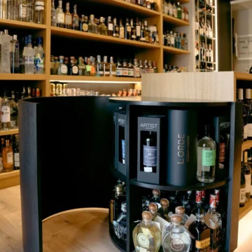 Interior decoration of a beverage cellar